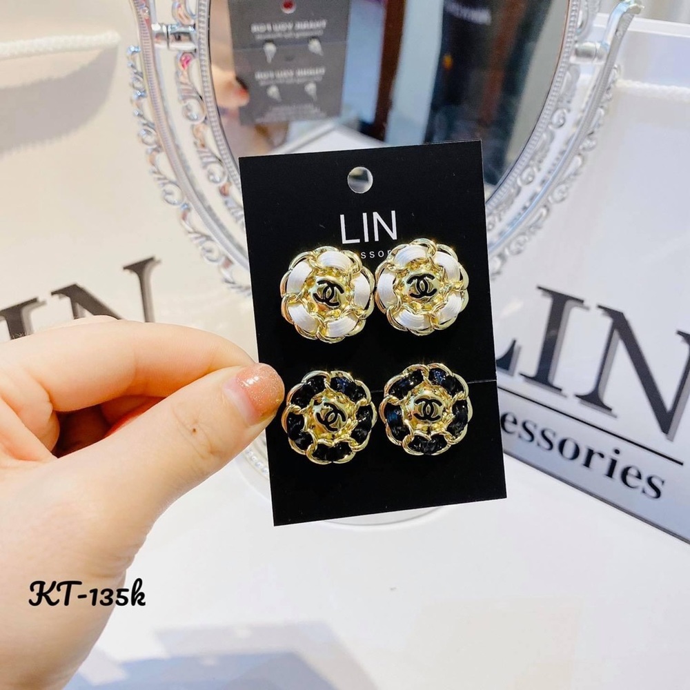 Earring